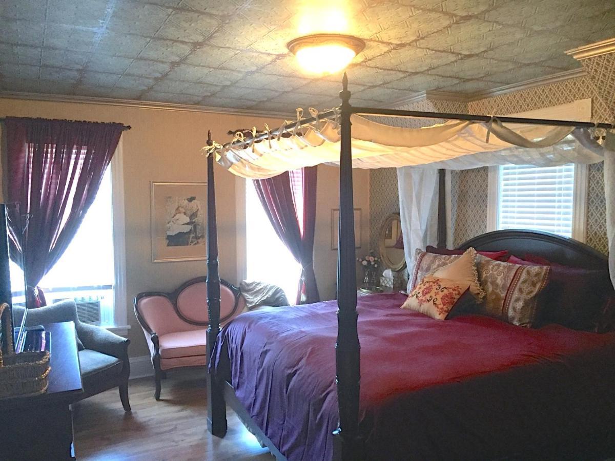 Kingsville House Bed And Breakfast ภายนอก รูปภาพ